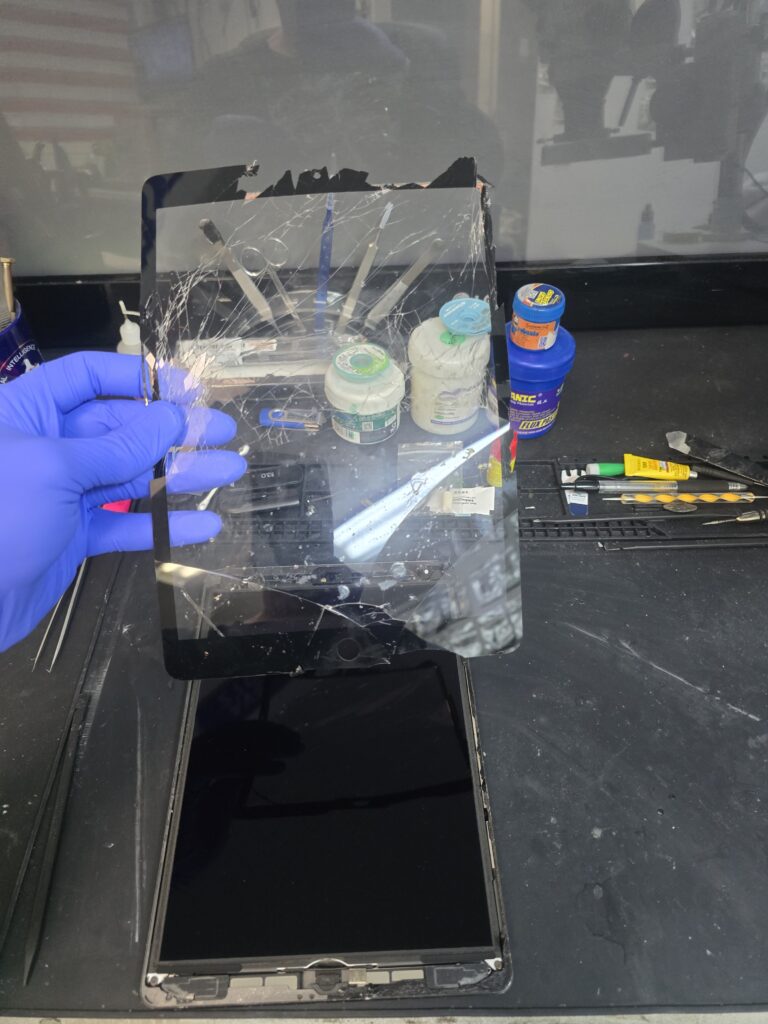 iPad screen repair in Virginia Beach at iFix 757