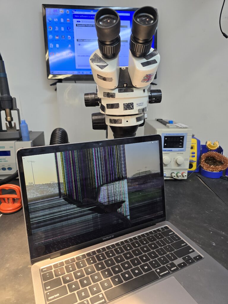 MacBook Pro screen replacement Virginia Beach iFix757